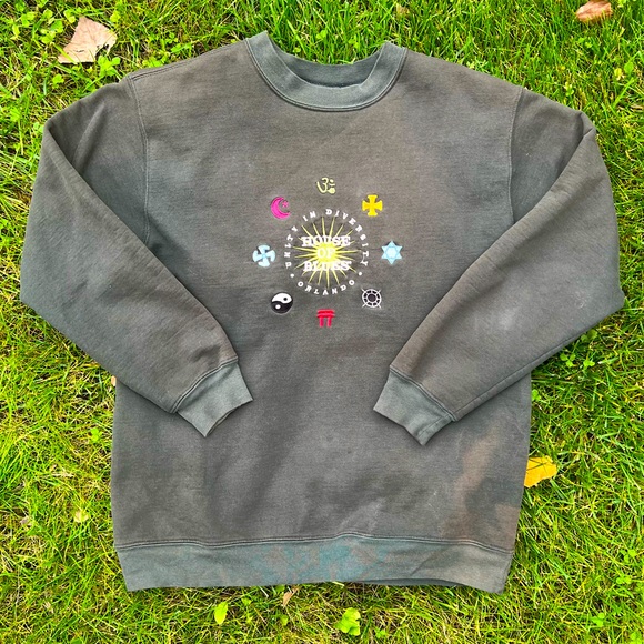Vintage Other - Retro Bleached House Of Blues Orlando Unity In Diversity Embroidered Crewneck